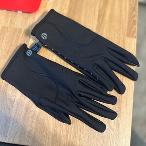 Lululemon Women’s Fast and Free Fleece Gloves